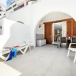 134 Parque Santiago Ii, Amazing Terrace, Pool Side * Playa de las Américas