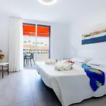 134 Parque Santiago Ii, Amazing Terrace, Pool Side * Playa de las Américas